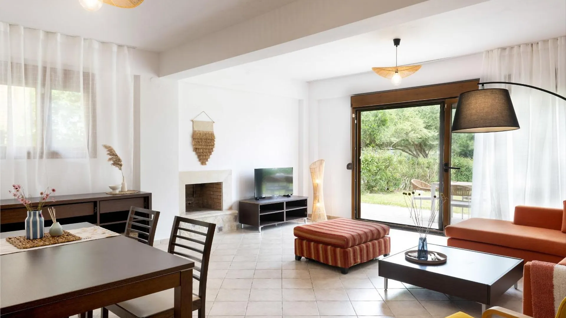 Bergamot & Myrtillo Villas With Shared Pool,Afitos #Feelslikehome