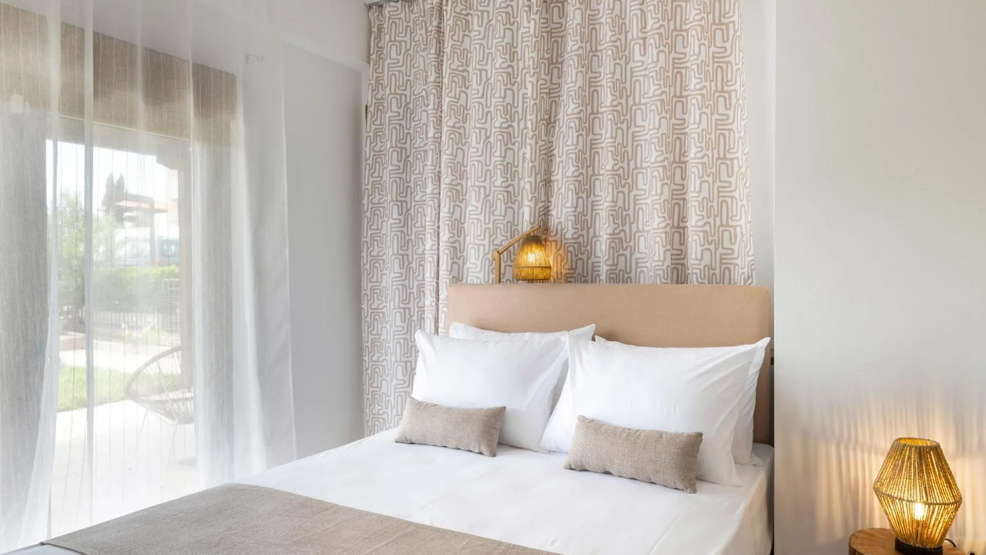 Bergamot & Myrtillo Villas With Shared Pool,Afitos #Feelslikehome