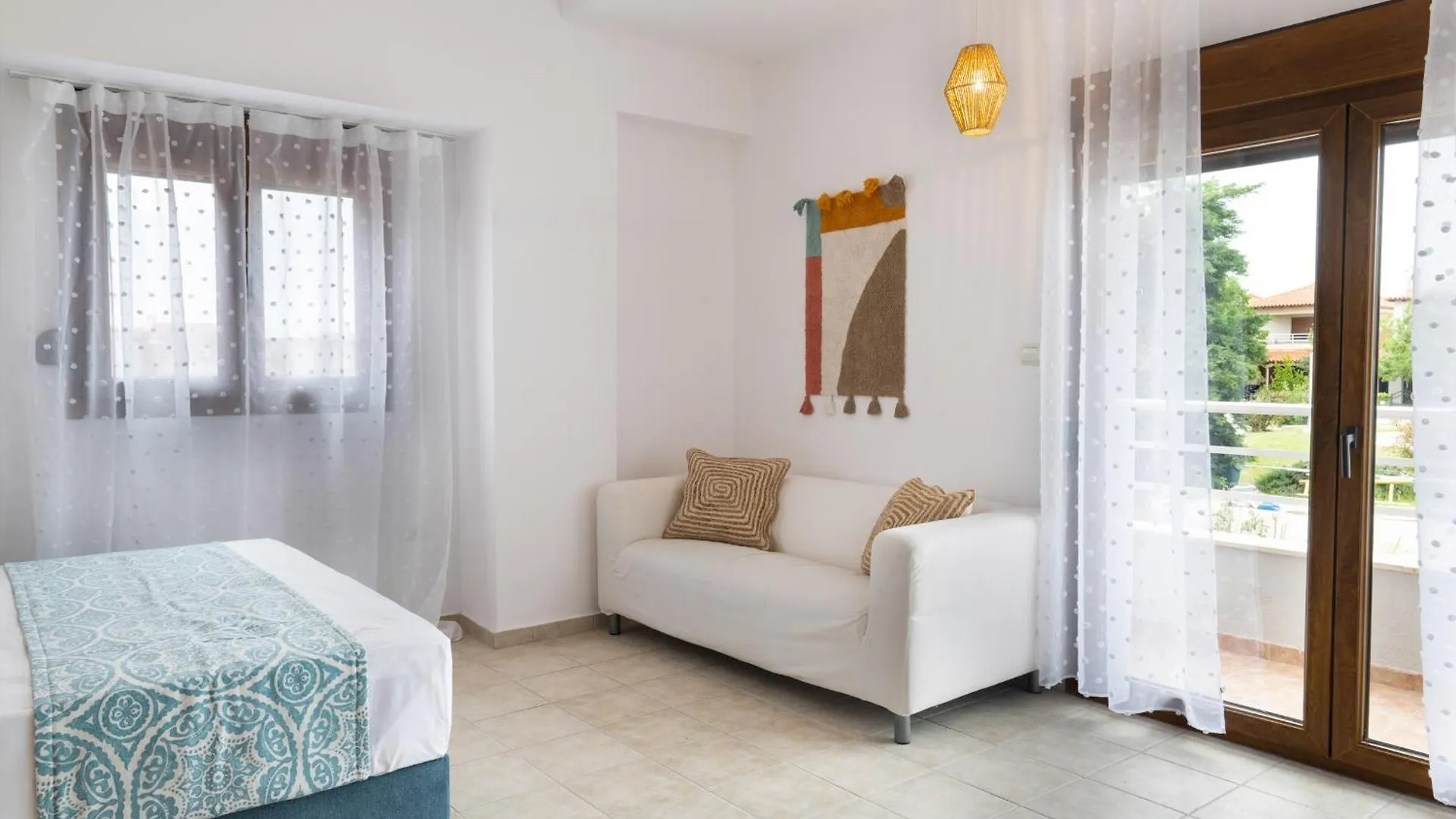 Bergamot & Myrtillo Villas With Shared Pool,Afitos #Feelslikehome 0*, Áfitos Grécia