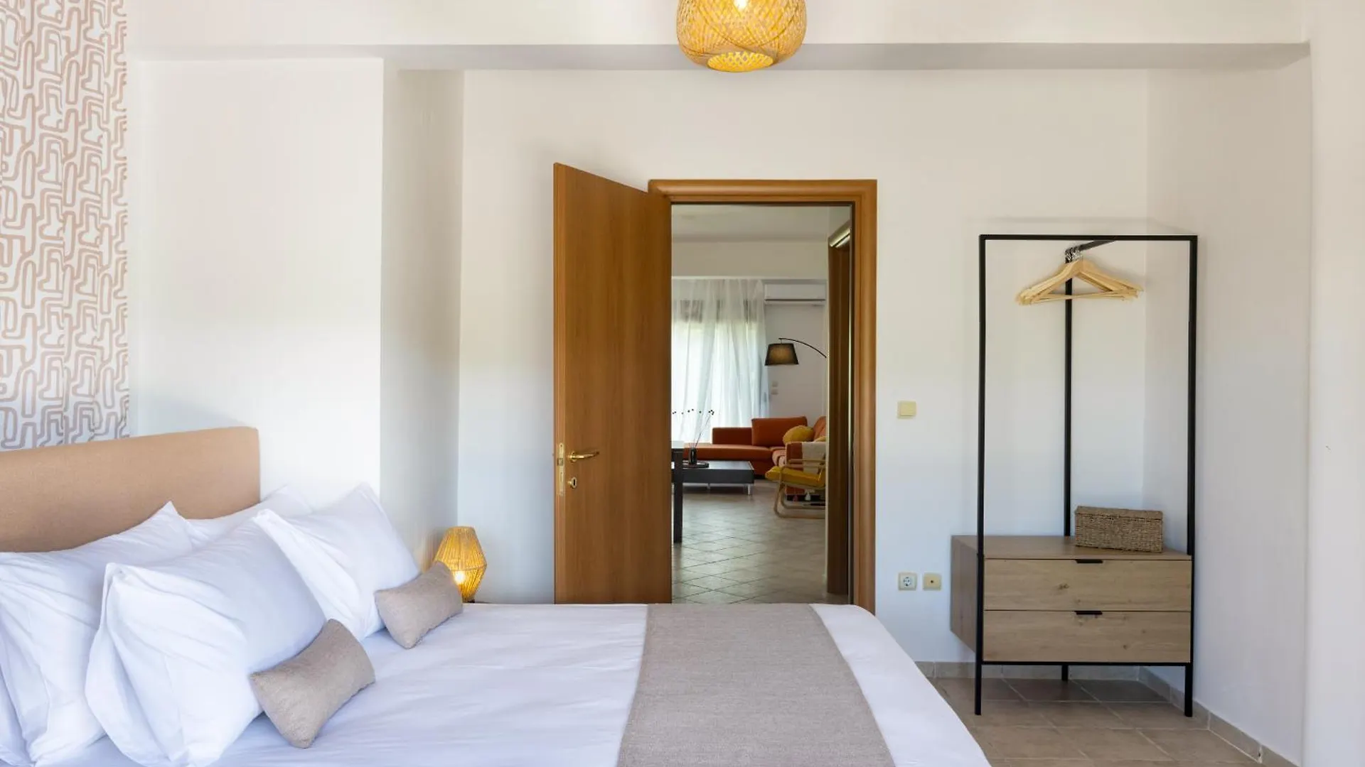 Bergamot & Myrtillo Villas With Shared Pool,Afitos #Feelslikehome 0*, Áfitos